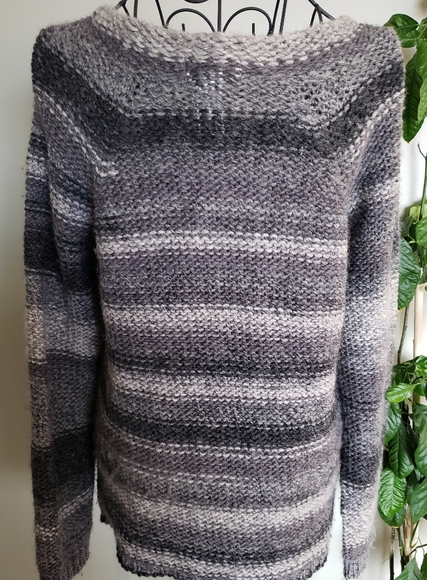 Lola's wool blend Made in Italy sweater - Picture 3 of 4